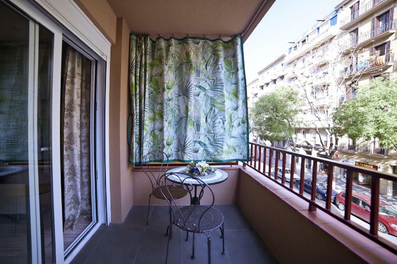 Tendency Sagrada Familia Deluxe บาร์เซโลนา ภายนอก รูปภาพ